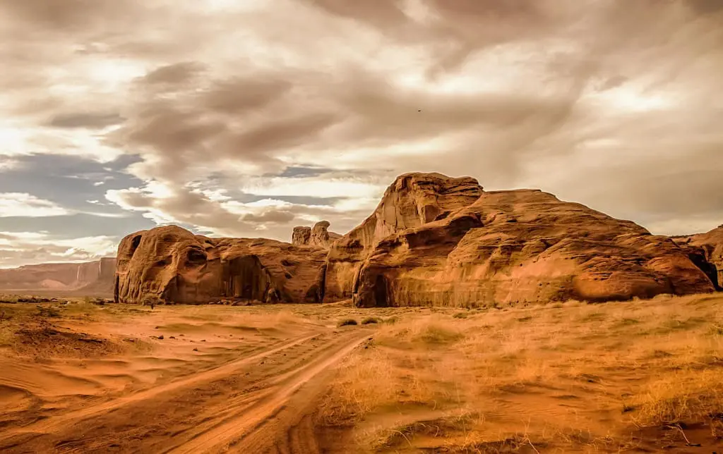 Best Photo Sharing Site Top 12 Photos: Sandy Road in Monument Valley